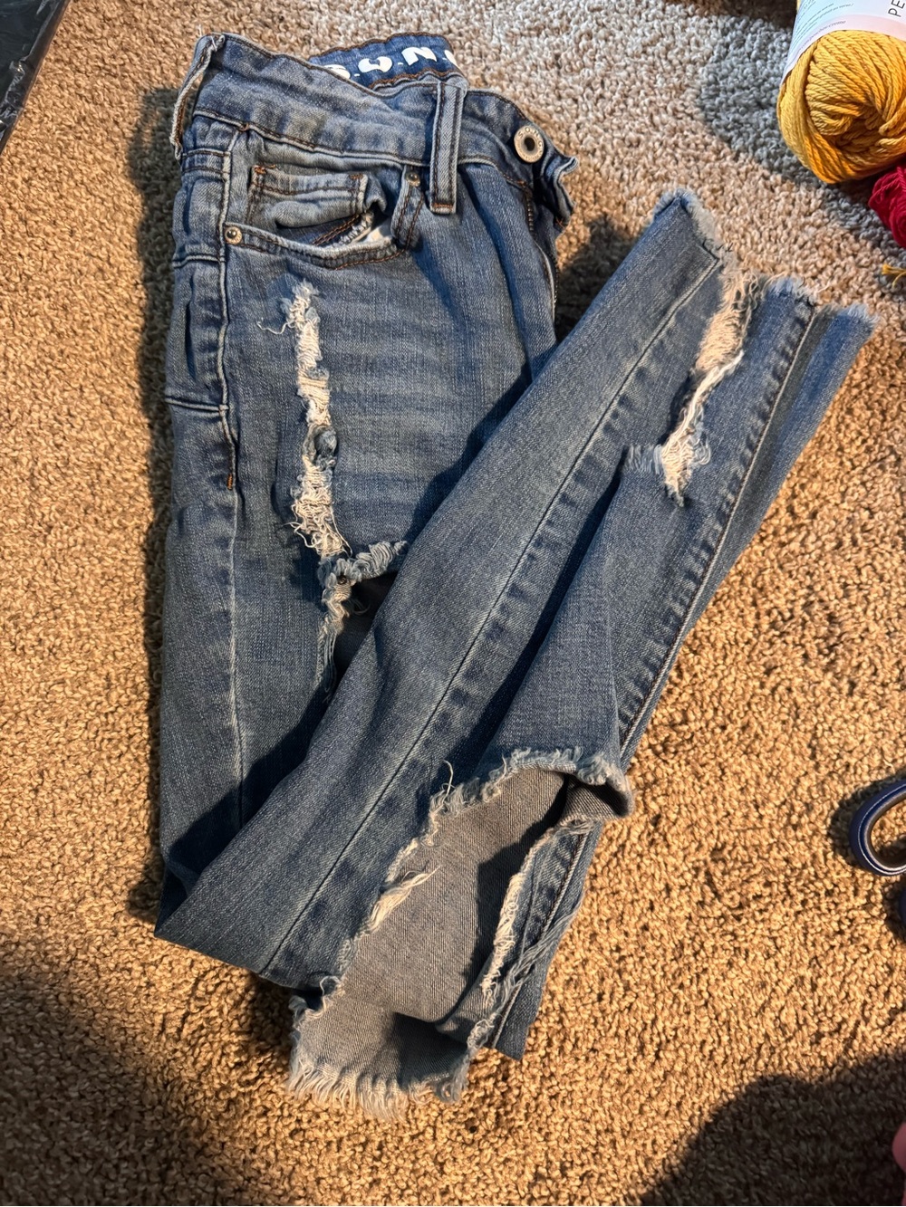 Women's Distressed Skinny Jeans - Blue